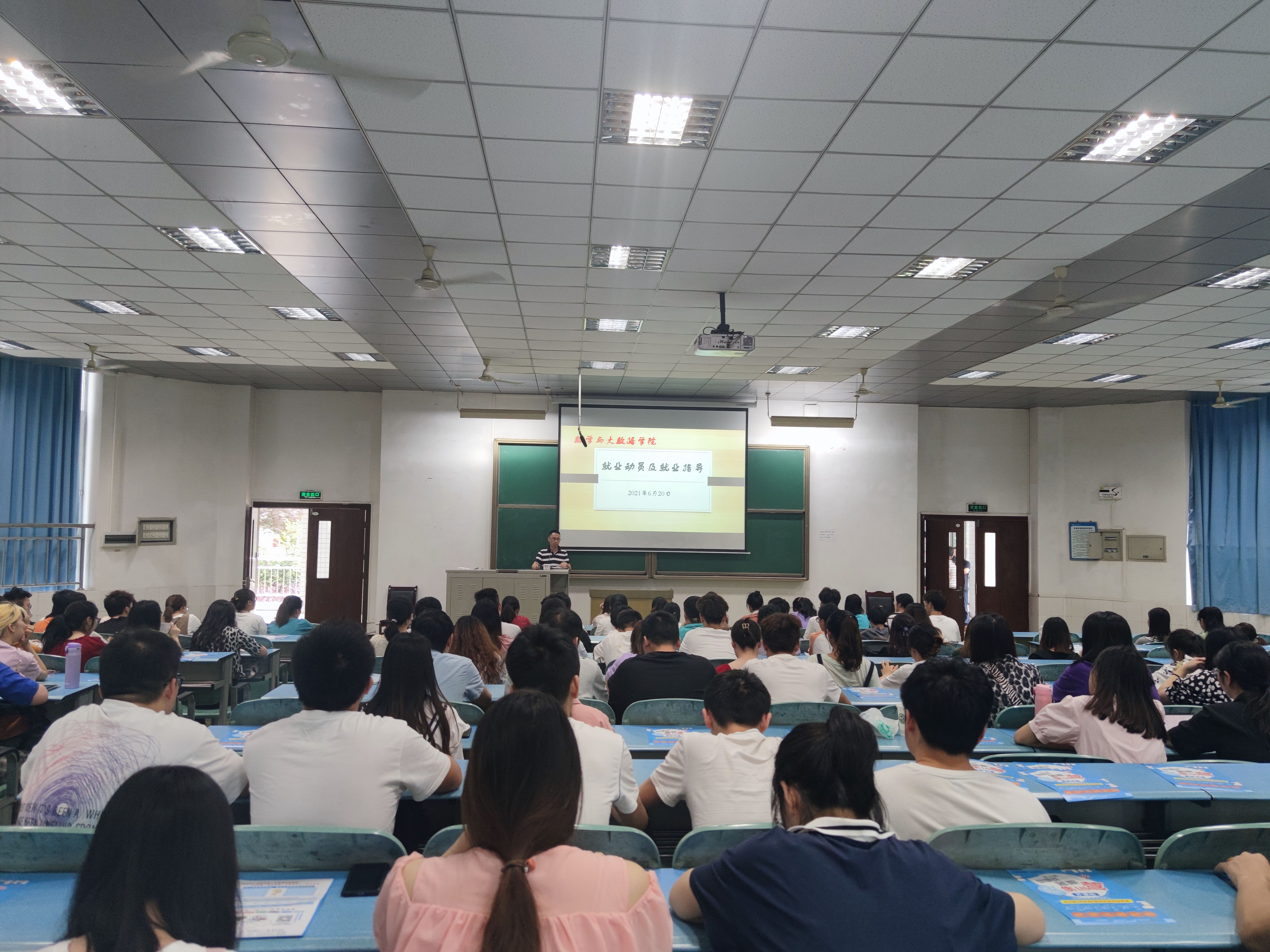 1624365517332031739.jpg 1.jpg