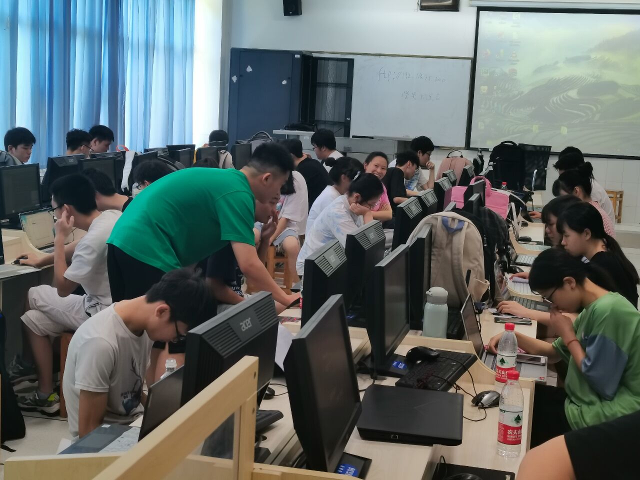 1625385712397051641.jpg 1.jpg