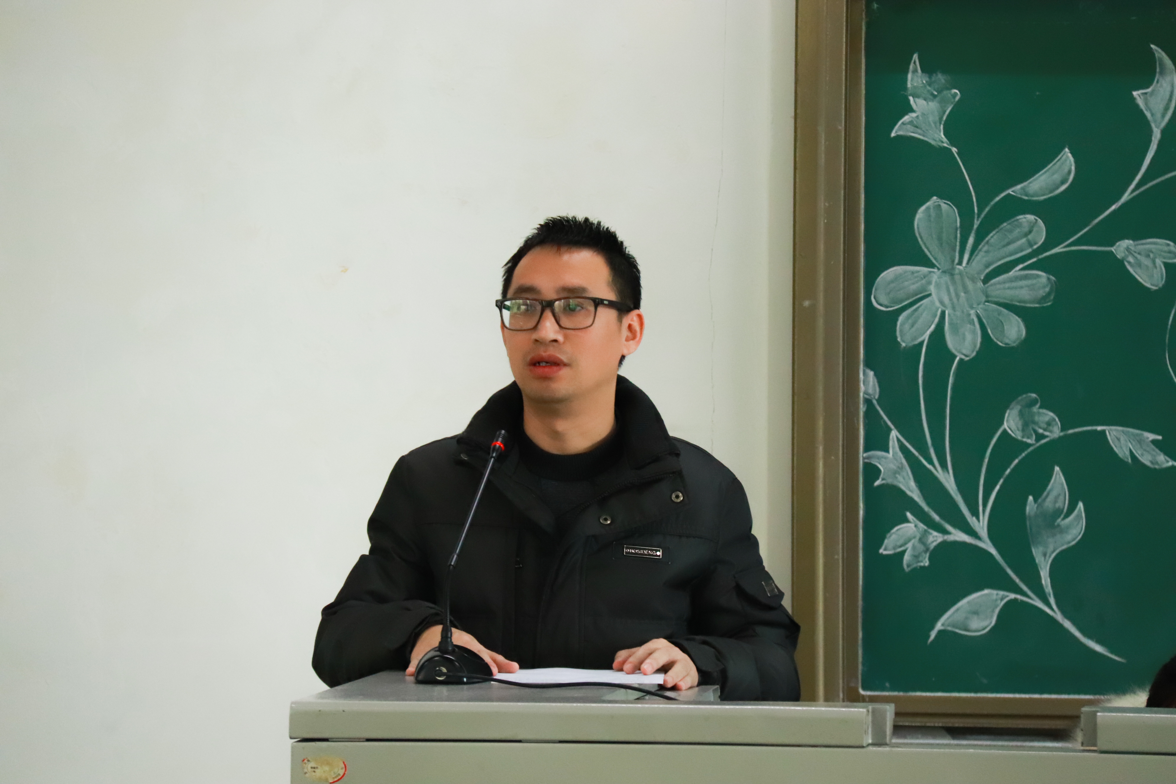 英国上市公司365团学组织工作总结大会暨表彰大会圆满举行12.jpg